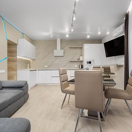 Pearl 45 Panoramic Sea View Apartment Odessa Extérieur photo