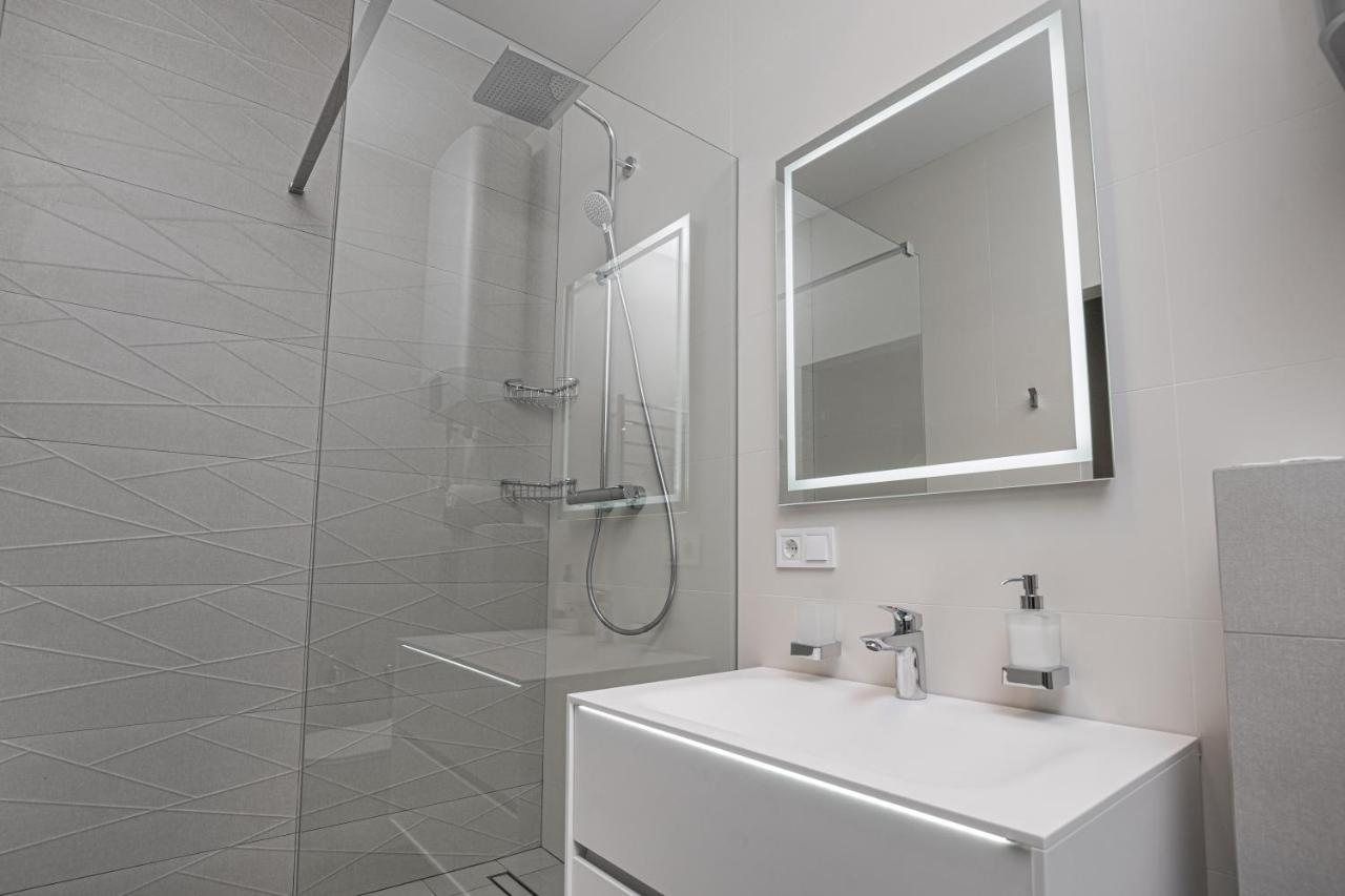 Pearl 45 Panoramic Sea View Apartment Odessa Extérieur photo