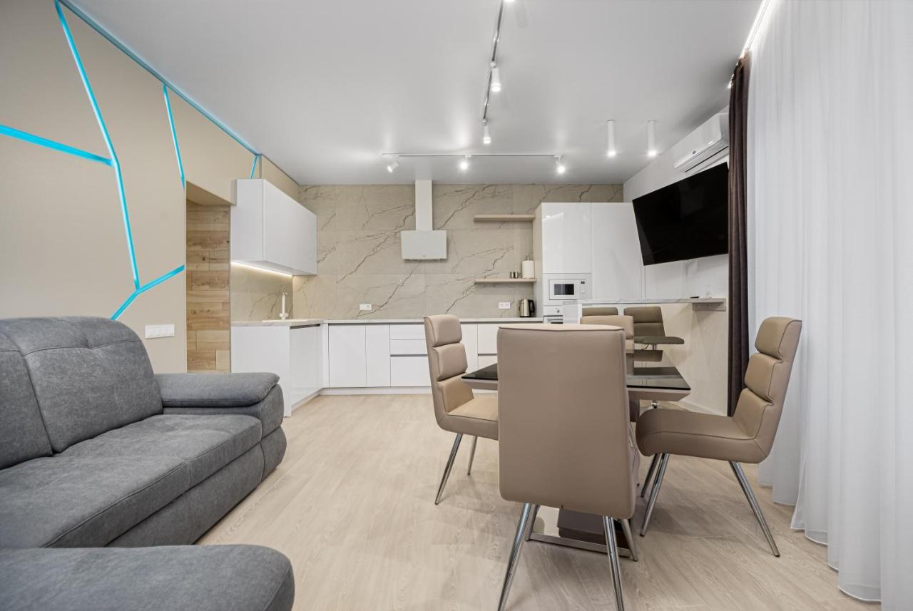 Pearl 45 Panoramic Sea View Apartment Odessa Extérieur photo